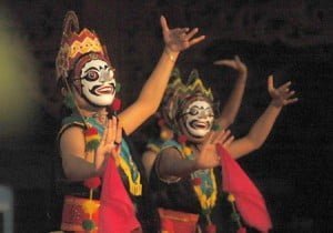 Tari Topeng Kuncaran dari Jawa Barat