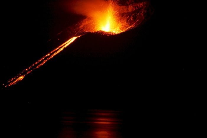 Gunung Krakatau