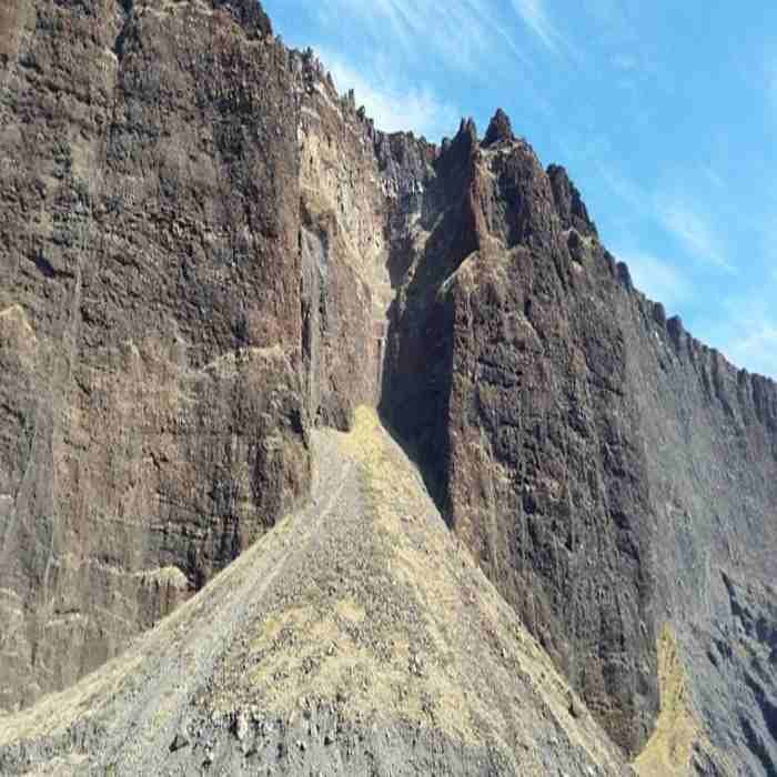 Gempa bumi runtuhan