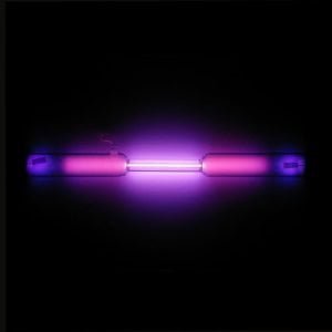 Spektrum = tabung pelepasan gas: gas mulia: argon Ar. Digunakan dengan 1,8kV, 18mA, 35kHz. ≈8 "panjangnya.