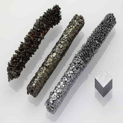 Vana­dium adalah unsur kimia memiliki lambang V dan nomor atom 23