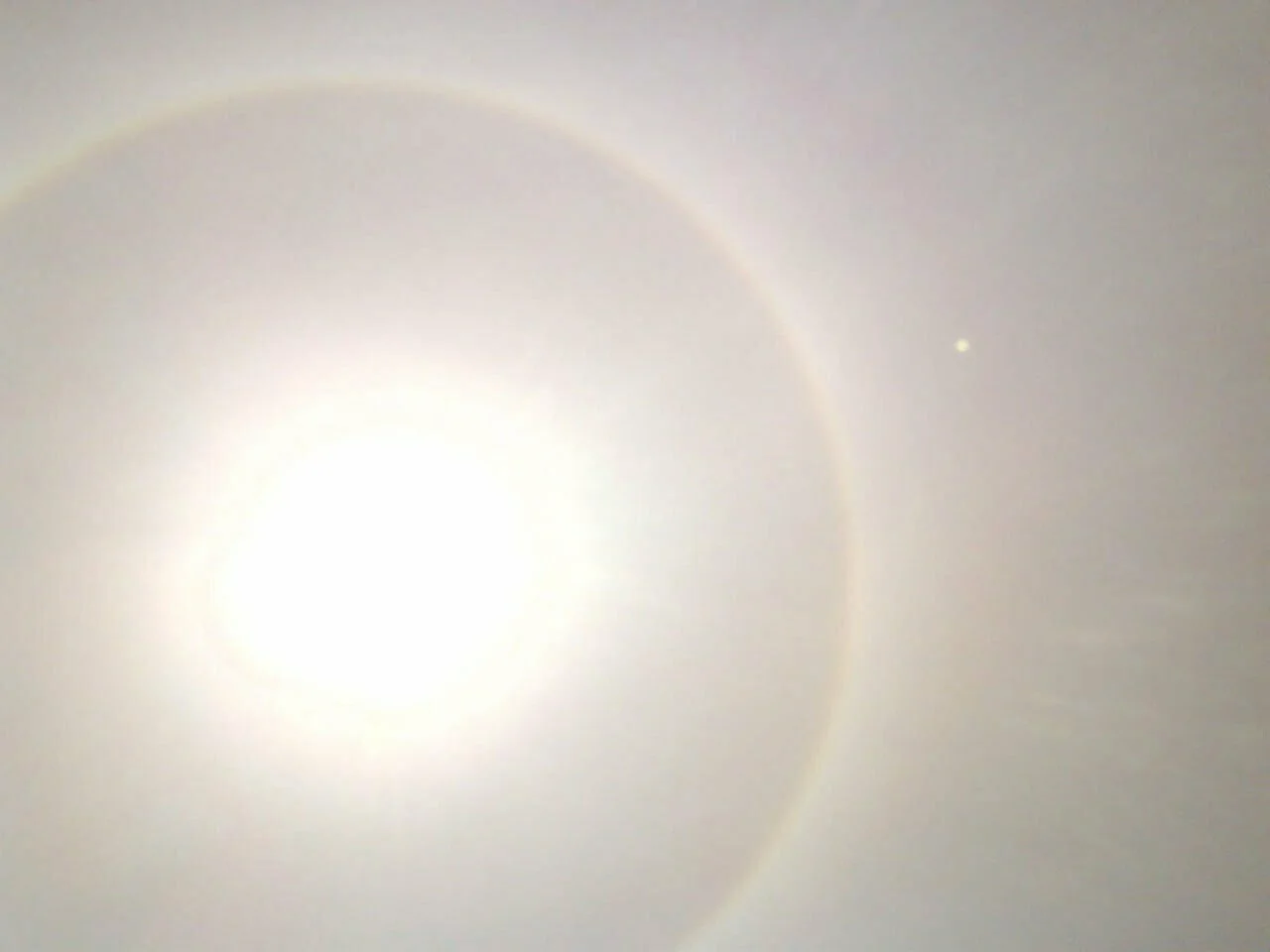 Halo fenomena optik