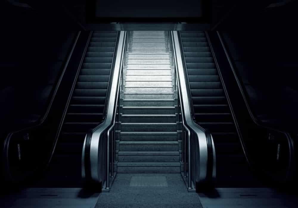 Arti mimpi eskalator