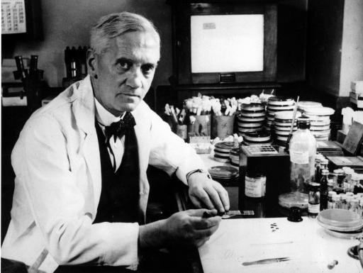penemu antibiotik alexander fleming