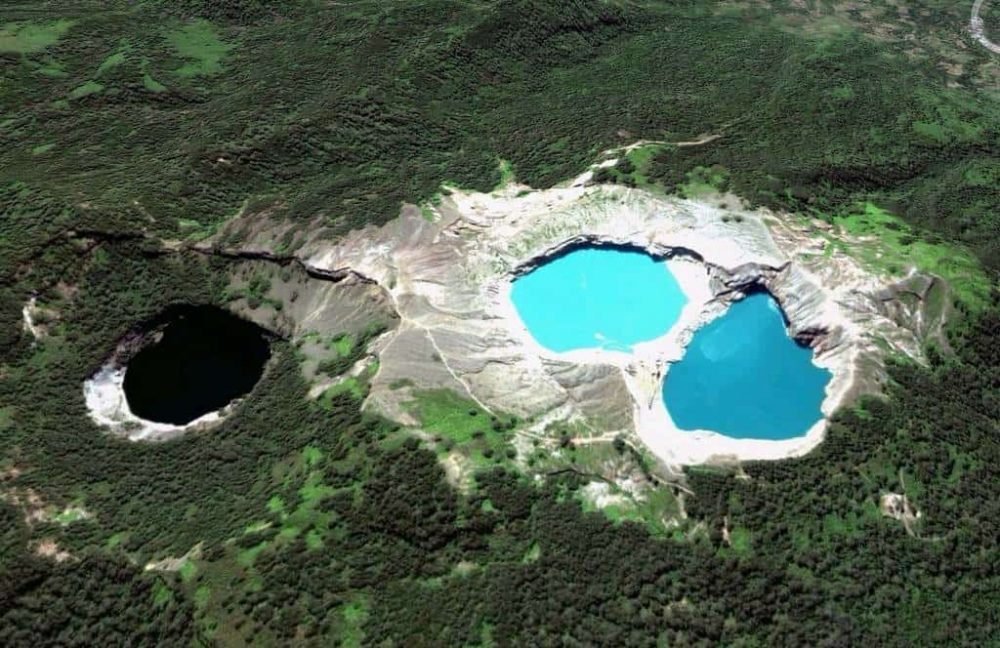 Danau Kelimutu