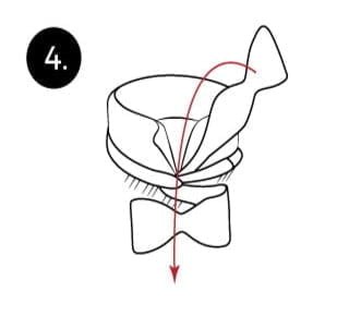 Langkah 4 mengikat dasi kupu-kupu
