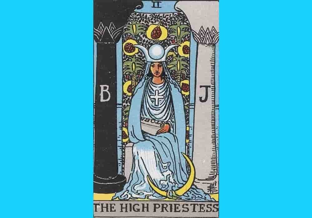 Arti Kartu Tarot 2 High Priestess - Pendeta Tinggi