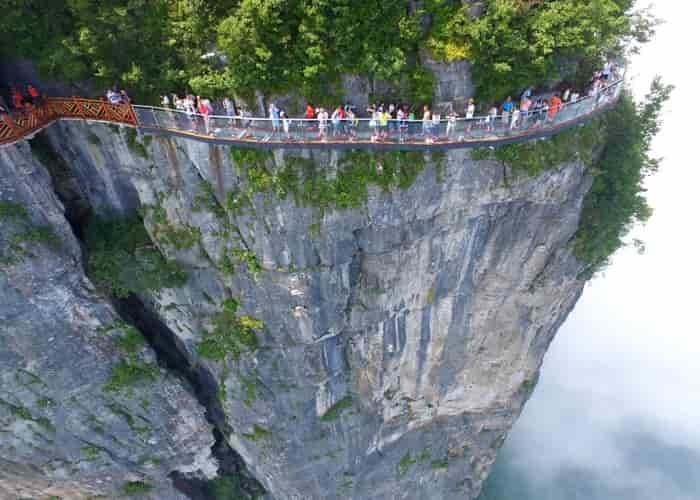 Skywalk kaca, Zhangjiajie National Forest Park, Cina