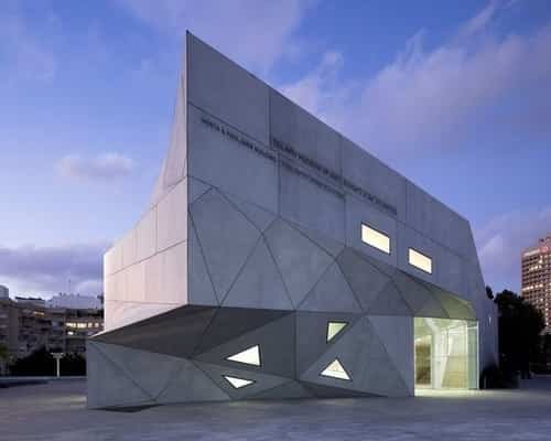 Museum Seni - Tel Aviv Museum of Art