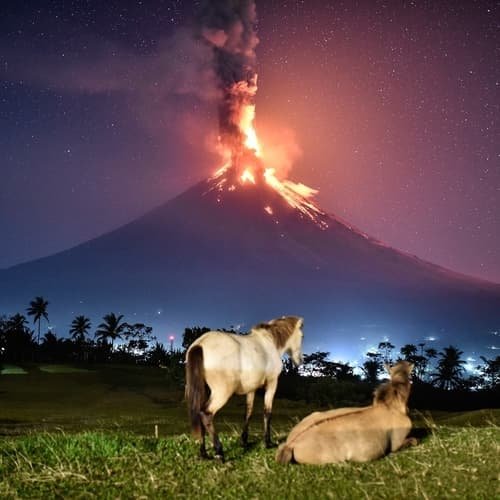 Cara melindungi diri saat gunung berapi meletus