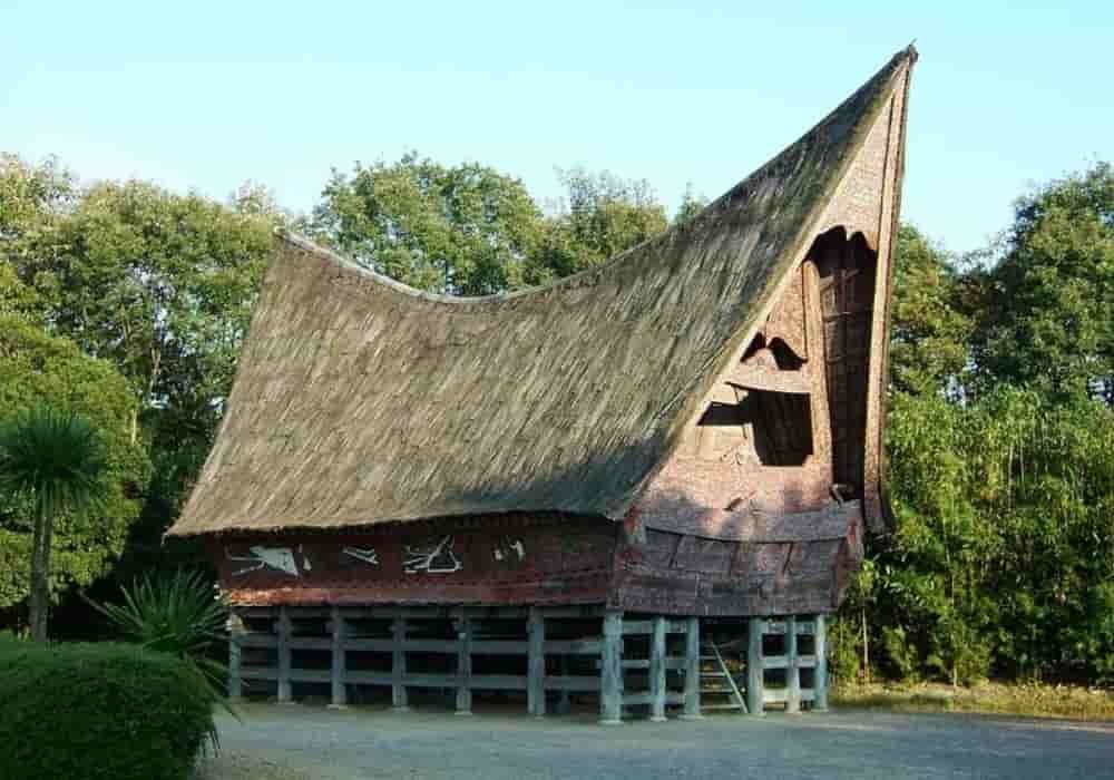 Rumah adat batak toba