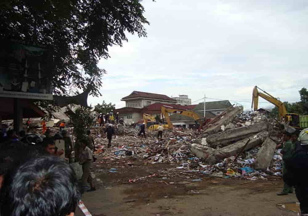 Indonesia rawan gempa bumi