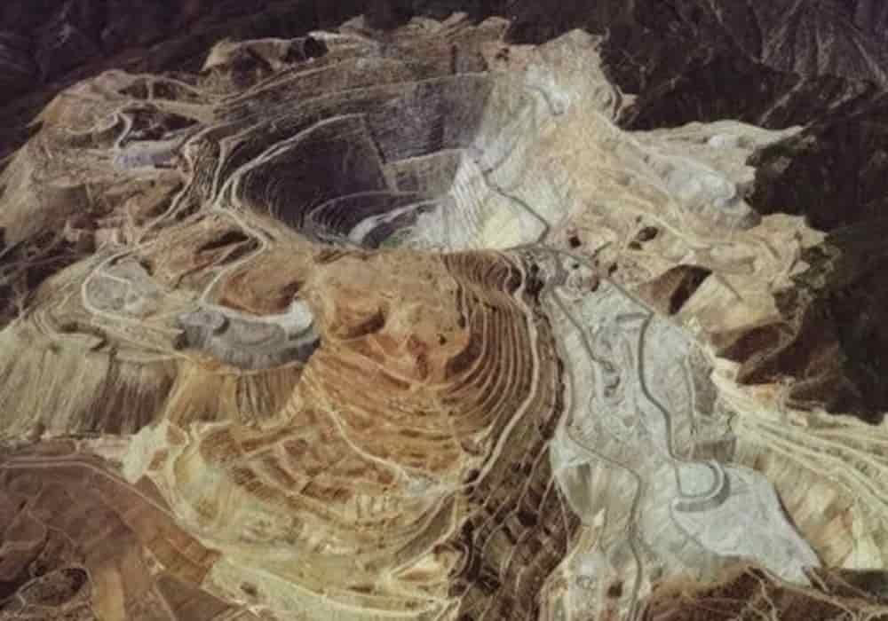 Tambang terdalam di dunia mponeng