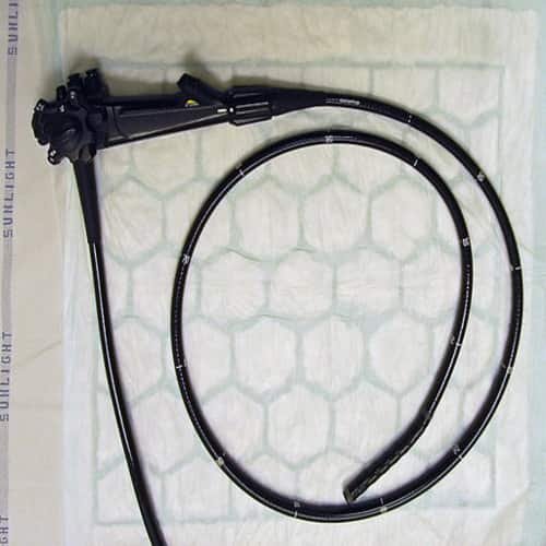 Instrumen yang digunakan adalah colonoscope, di sini Olympus XQ260 colonoscope video yang bervariasi