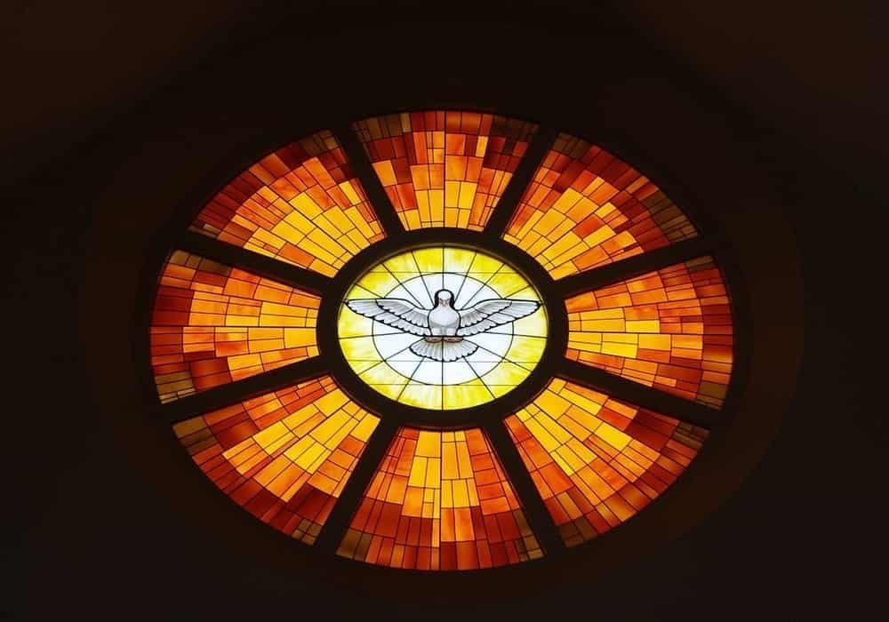 Novena Roh Kudus (Novena to the Holy Spirit) Beserta Urutan Doa