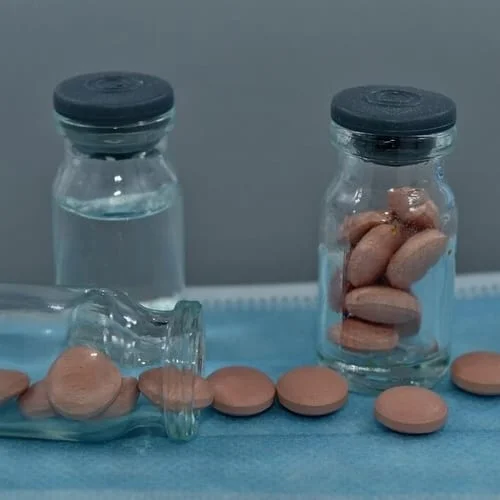 Obat hidroksiklorokuin malaria