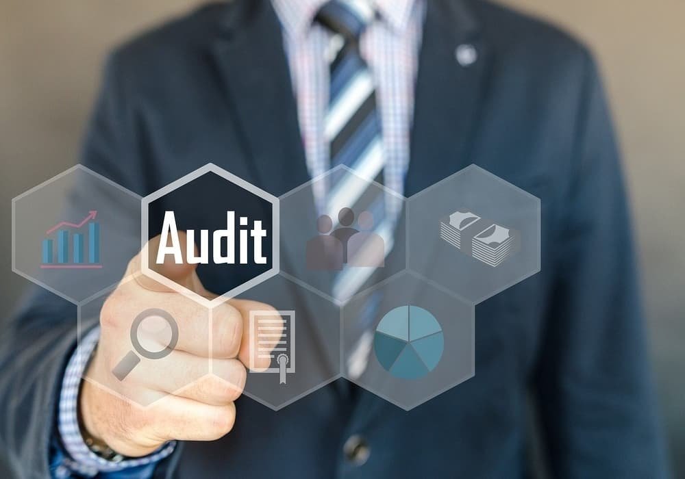 Audit Keuangan (Financial Audit) - Definisi, Prosedur & Persyaratan - Untuk mencegah penipuan dan pencurian internal