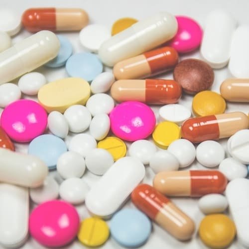 Obat Anti Alergi - Jenis dan Nama (Antihistamin, Dekongestan, Lotion dan krim, Kortikosteroid dan Imunoterapi (desensitisasi atau hipo-sensitisasi)