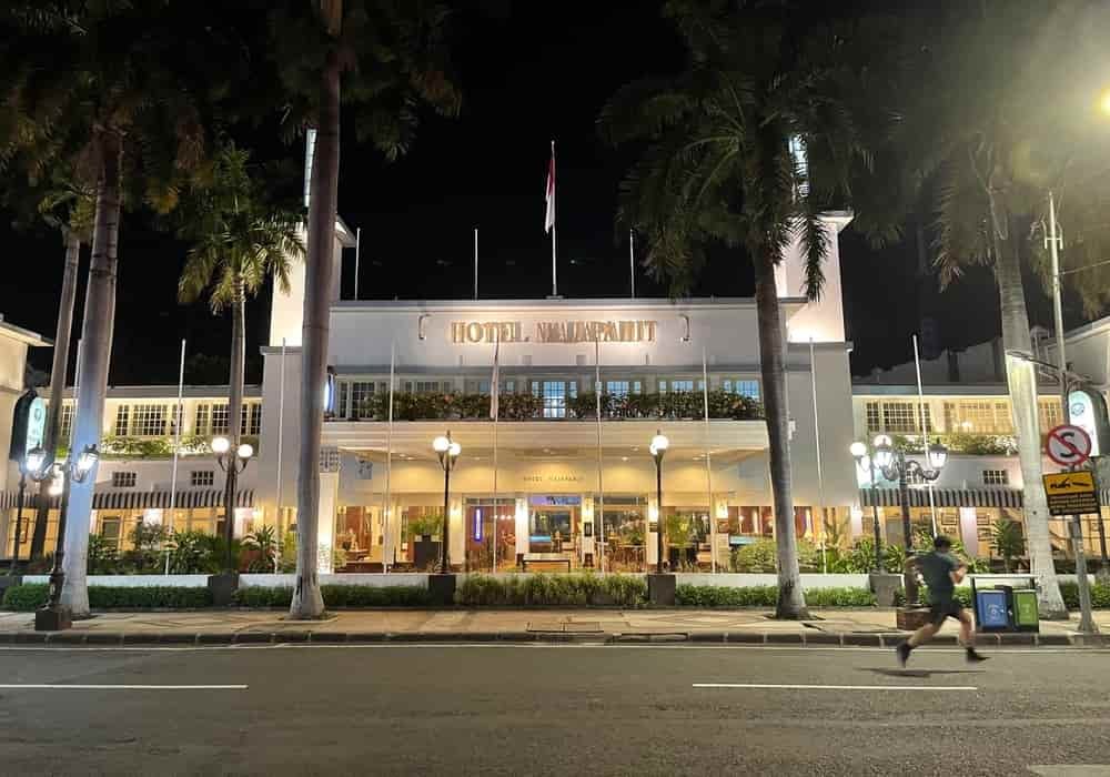 Sejarah Hotel Majapahit | Hotel Oranje | Hotel Yamato | Hotel Merdeka | Hotel LMS