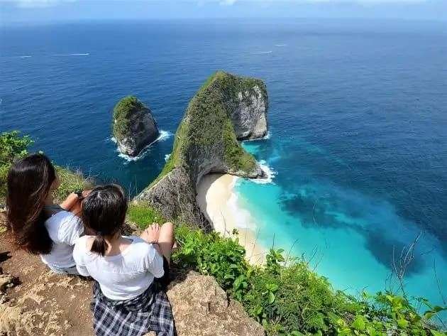 Kelingking beach nusa penida - Nusa Penida dan Lembongan atau Ceningan: Pilih Pulau Yang Mana di Bal?